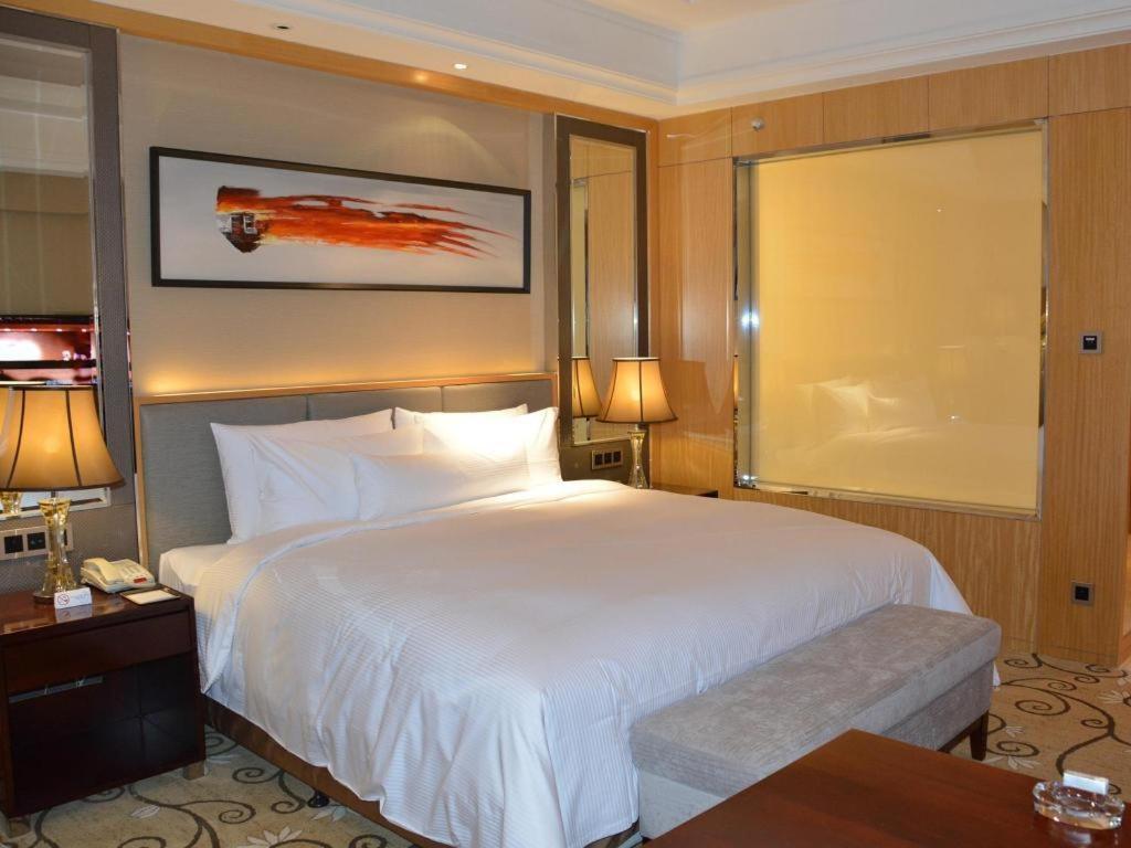 Wyndham Grand Plaza Royale Mingfa Zhangzhou Exterior photo