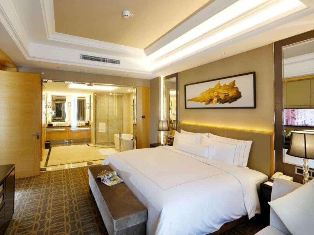 Wyndham Grand Plaza Royale Mingfa Zhangzhou Exterior photo