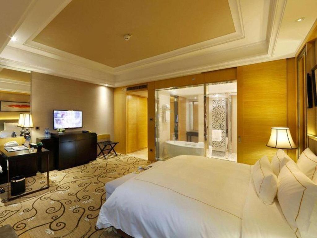 Wyndham Grand Plaza Royale Mingfa Zhangzhou Exterior photo