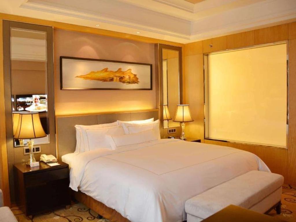 Wyndham Grand Plaza Royale Mingfa Zhangzhou Exterior photo