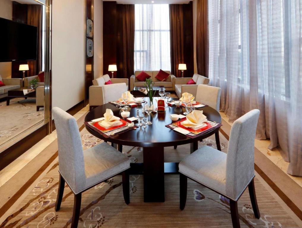 Wyndham Grand Plaza Royale Mingfa Zhangzhou Exterior photo