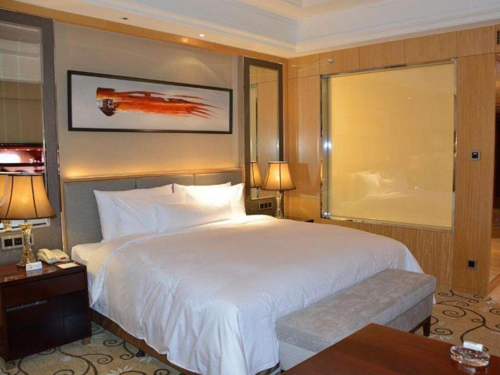 Wyndham Grand Plaza Royale Mingfa Zhangzhou Exterior photo
