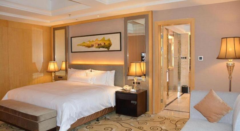 Wyndham Grand Plaza Royale Mingfa Zhangzhou Exterior photo