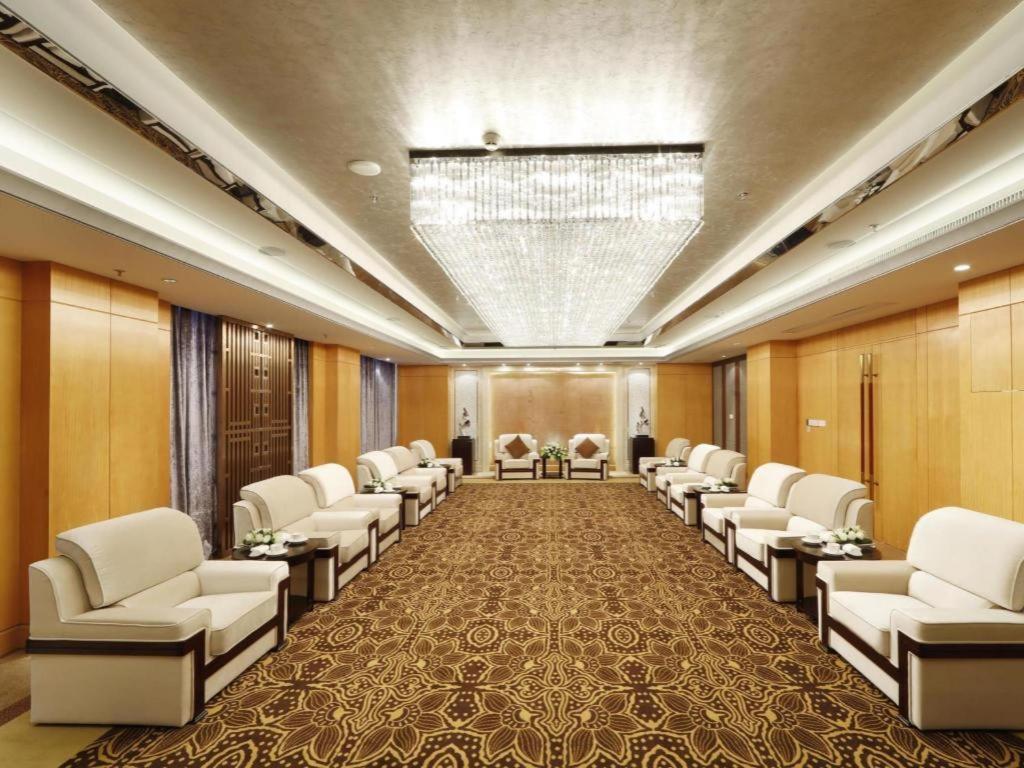 Wyndham Grand Plaza Royale Mingfa Zhangzhou Exterior photo